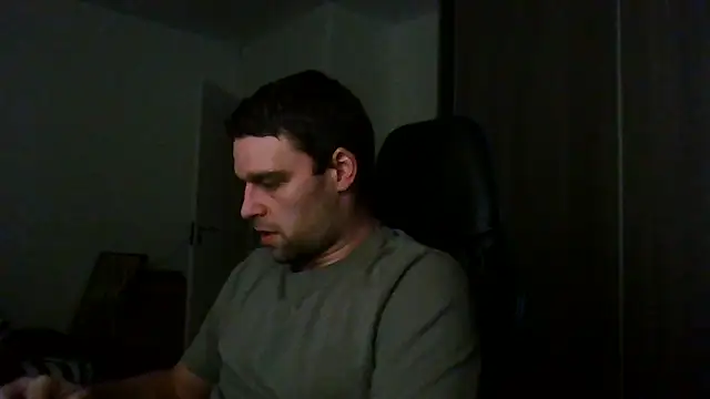 Snapshot of The_big_viking_ chatting on December 26, 7:38 pm The big viking online show from December 26, 7:38 pm