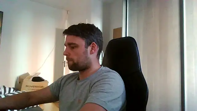 Snapshot of The_big_viking_ chatting on September 24, 10:22 am The big viking online show from September 24, 10:22 am