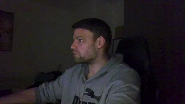 Snapshot of The_big_viking_ chatting on May 4, 9:06 pm The big viking online show from May 4, 9:06 pm