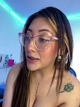 Luna SofiaXX online show from April 23, 12:29 pm