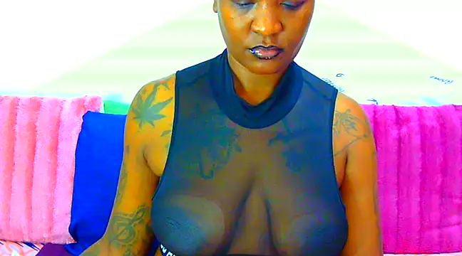 TattoedGoddessxx online show from March 4, 7:22 pm