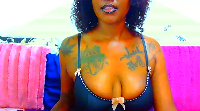TattoedGoddessxx online show from March 7, 9:27 pm