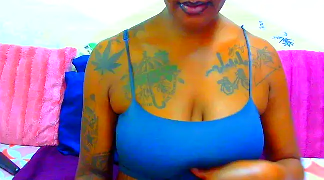 TattoedGoddessxx online show from March 9, 3:54 am