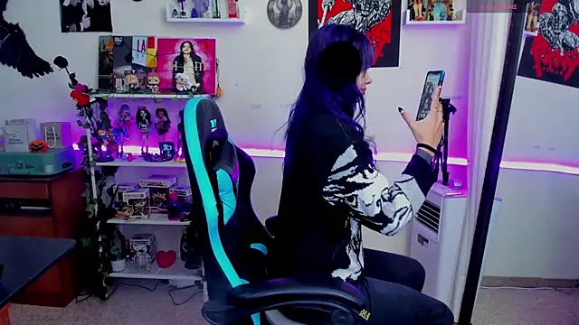 Snapshot of _sakae_ chatting on November 19, 5:46 pm sakae online show from November 19, 5:46 pm