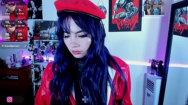 Snapshot of _sakae_ chatting on October 11, 9:54 am  sakae  online show from October 11, 9:54 am