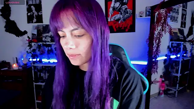 Snapshot of _sakae_ chatting on October 5, 9:11 am  sakae  online show from October 5, 9:11 am