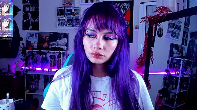 Snapshot of _sakae_ chatting on September 18, 7:00 am  sakae  online show from September 18, 7:00 am