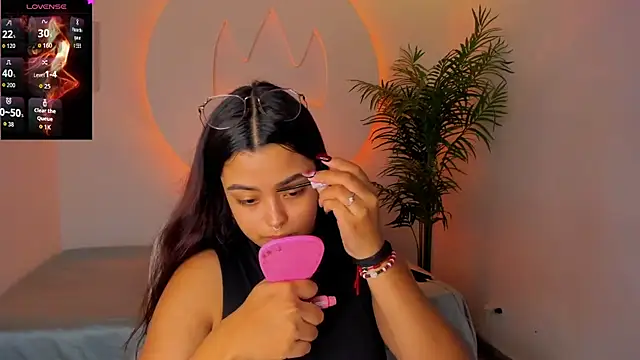 Ariana Pierce online show from December 4, 12:26 pm