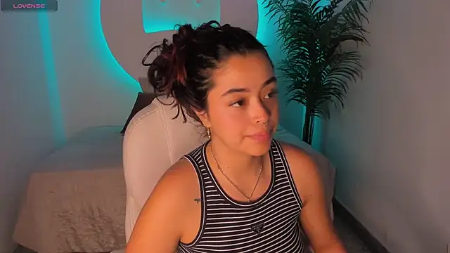 Ariana Pierce online show from October 21, 12:48 pm