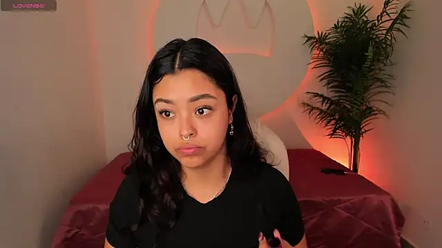 Ariana Pierce online show from December 14, 12:44 pm