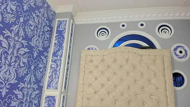 sammy petite   online show from January 7, 12:45 am