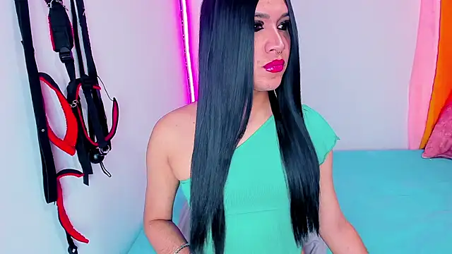 Candace Queen online show from November 3, 3:26 pm