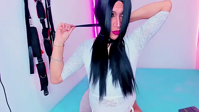 Candace Queen online show from November 1, 5:18 pm