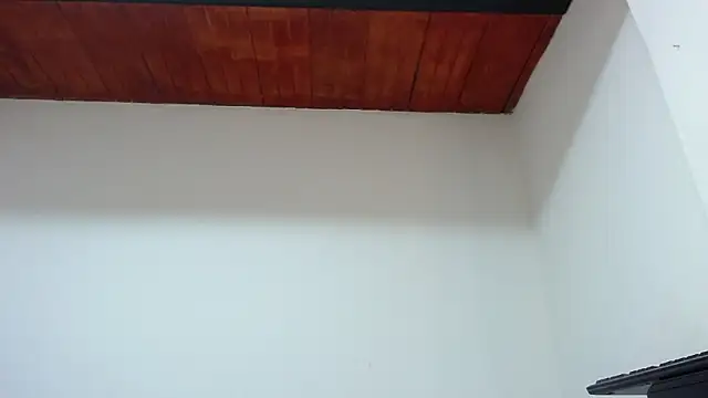 Snapshot of pervertsteens3 chatting on December 15, 11:10 pm pervertsteens3 online show from December 15, 11:10 pm