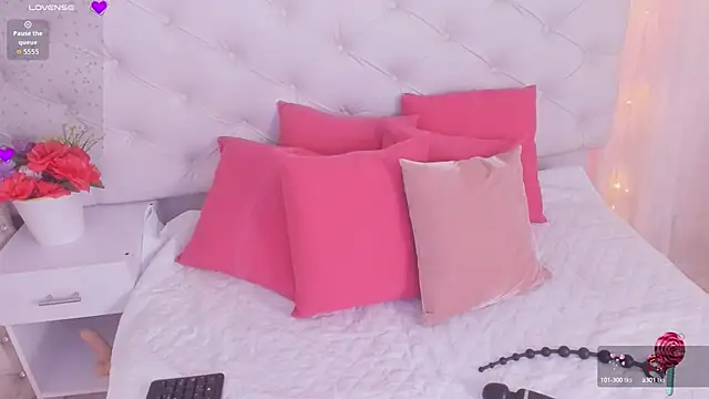 anchela-garcia1 online show from September 18, 12:19 pm