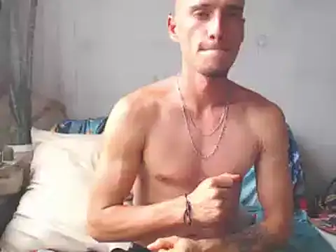 roystonee10 online show from January 5, 9:25 pm