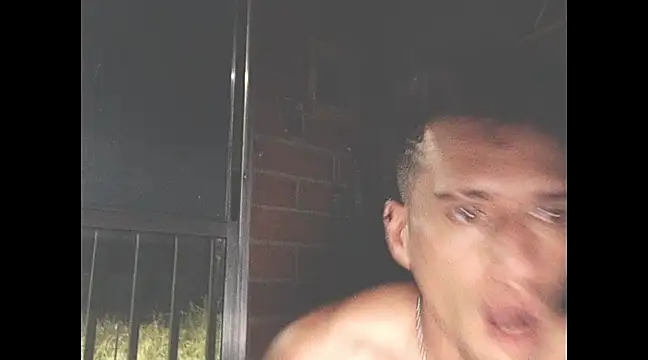 roystonee10 online show from January 13, 9:30 am