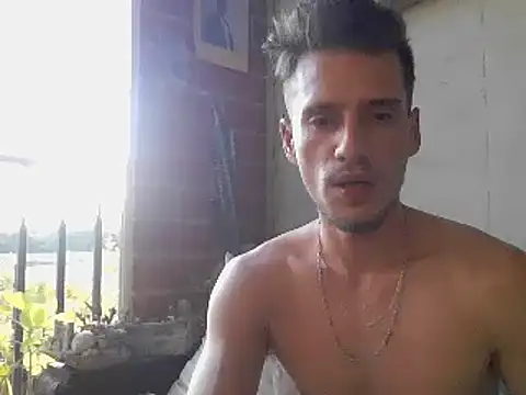 roystonee10 online show from January 17, 10:34 pm