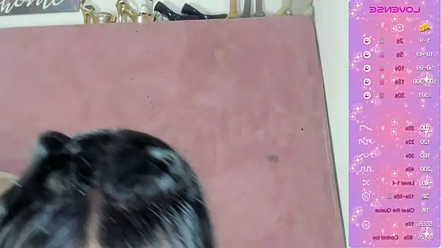 salomezanin online show from March 16, 6:55 pm