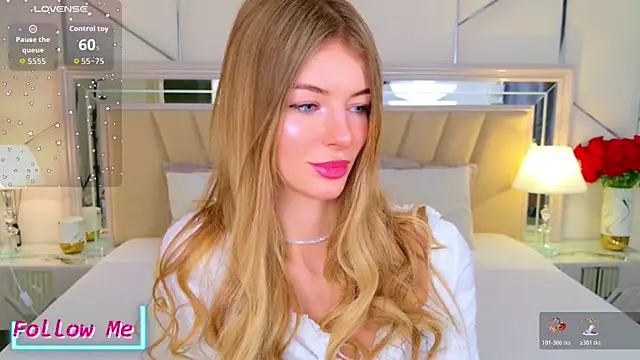 MeganMour online show from March 20, 5:03 pm