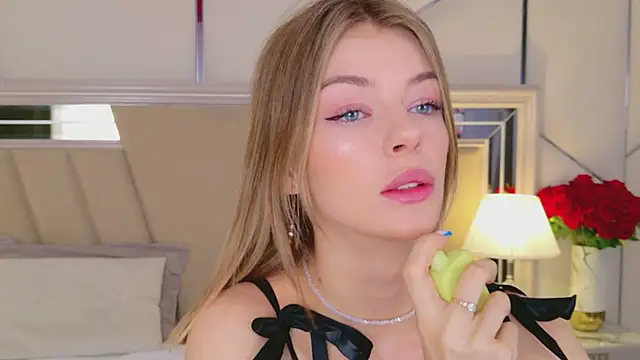 MeganMour online show from February 23, 5:02 pm