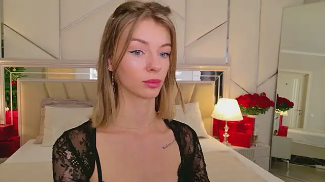 MeganMour online show from January 11, 5:09 pm