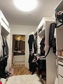 Engel mia online show from April 10, 11:45 pm