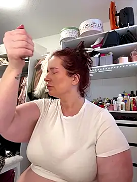 Engel mia online show from December 3, 10:58 am