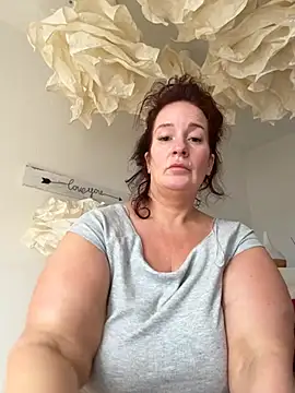 Engel mia online show from May 10, 9:24 am