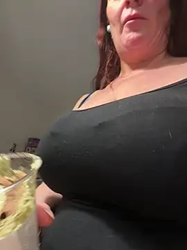 Engel mia online show from February 3, 10:04 pm