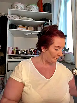 Engel mia online show from October 6, 1:12 pm