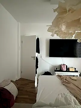 Engel mia online show from October 11, 9:32 am