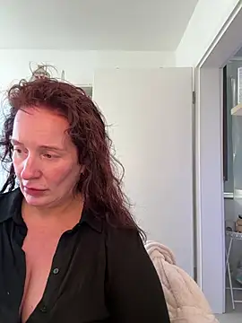 Engel mia online show from May 8, 1:37 pm