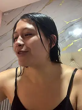 mariana 21x online show from March 22, 1:08 pm