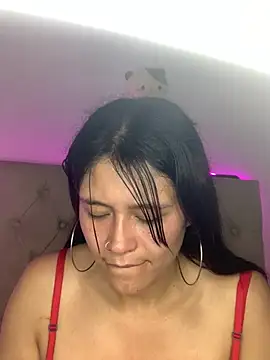 mariana 21x online show from March 4, 7:01 pm