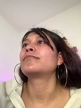 mariana 21x online show from March 6, 4:28 pm