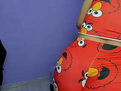 Snapshot of ximena_bunny chatting on March 12, 10:50 pm ximena bunny online show from March 12, 10:50 pm