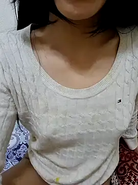 Snapshot of Linda-53 chatting on March 7, 1:20 am Linda-53 online show from March 7, 1:20 am