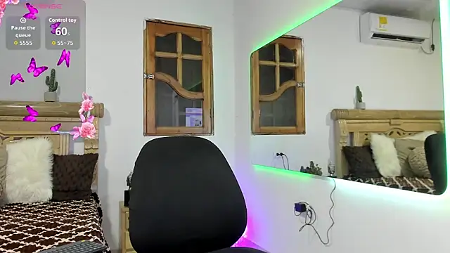 oriana faddila online show from March 29, 3:08 am