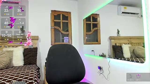 oriana faddila online show from March 22, 3:10 am