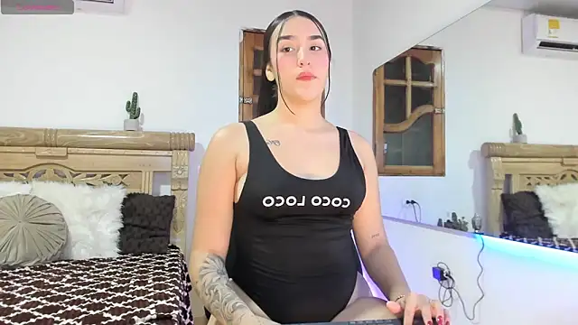 oriana faddila online show from April 16, 3:51 am