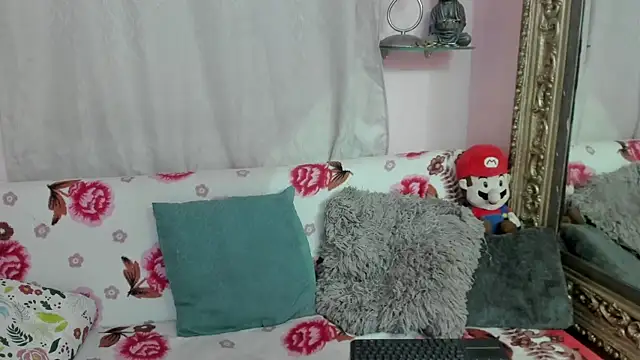 Snapshot of oriana_faddila chatting on March 16, 3:25 am oriana faddila online show from March 16, 3:25 am
