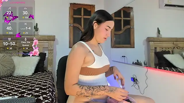 oriana faddila online show from April 11, 3:25 am