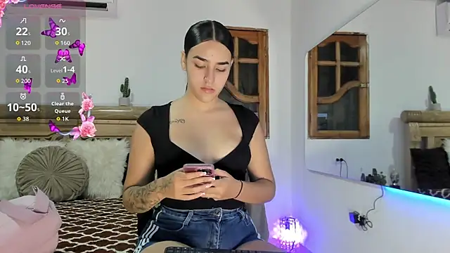 oriana faddila online show from May 8, 2:37 am