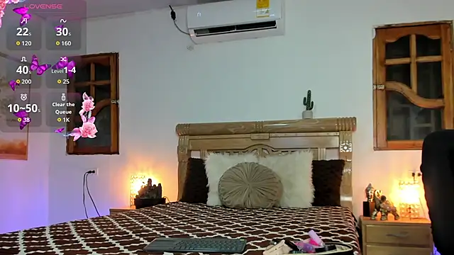 oriana faddila online show from July 12, 2:56 am