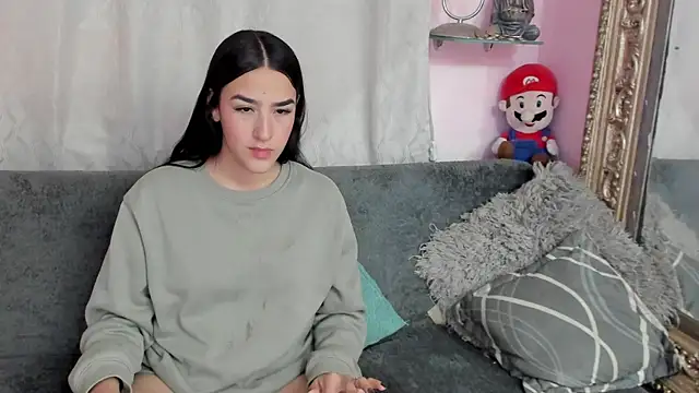 Snapshot of oriana_faddila chatting on March 23, 8:04 am oriana faddila online show from March 23, 8:04 am
