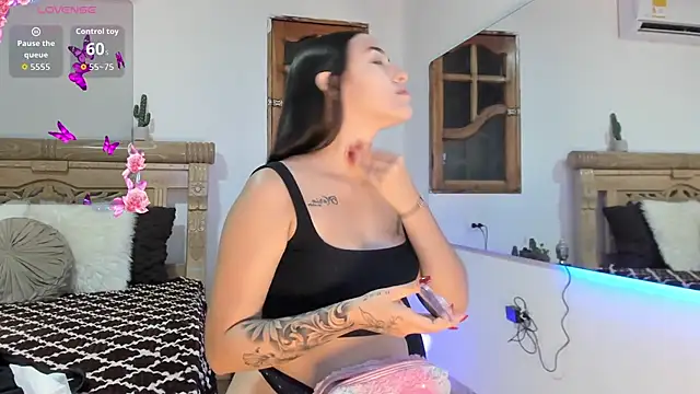 oriana faddila online show from April 12, 3:10 am