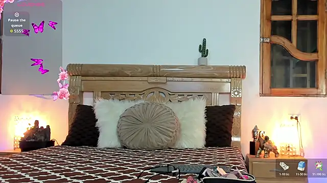 oriana faddila online show from July 15, 2:40 am