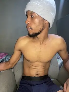 Snapshot of fathomless chatting on February 8, 12:17 am fathomless online show from February 8, 12:17 am