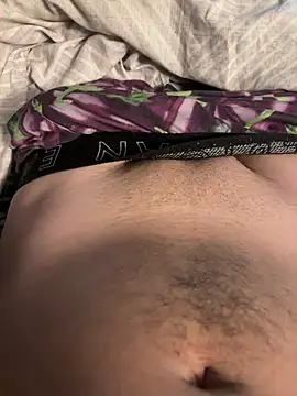 Snapshot of hotblondehandjob42 chatting on June 18, 10:42 am hotblondehandjob42 online show from June 18, 10:42 am